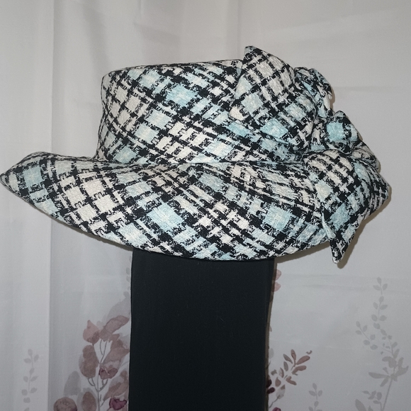 Fashion Hat - Picture 2 of 7